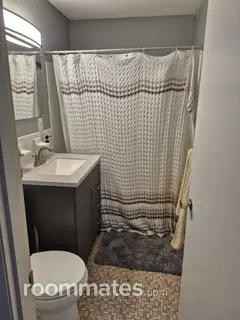 Room for rent in Waltham, MA $1200, condo