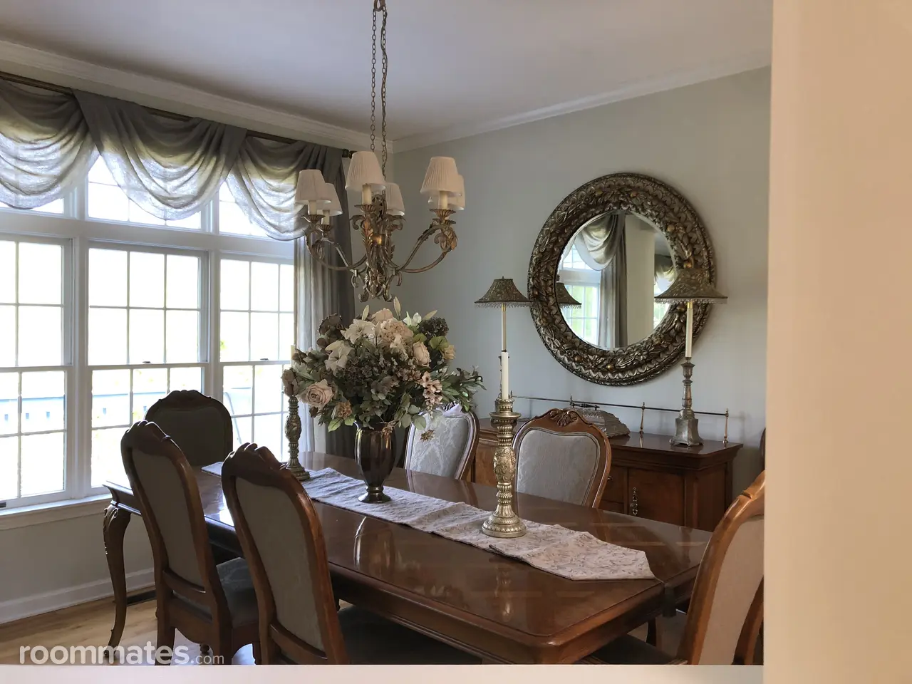 Profile photo 8 of 11