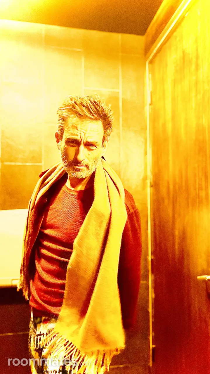 Profile photo 7 of 7