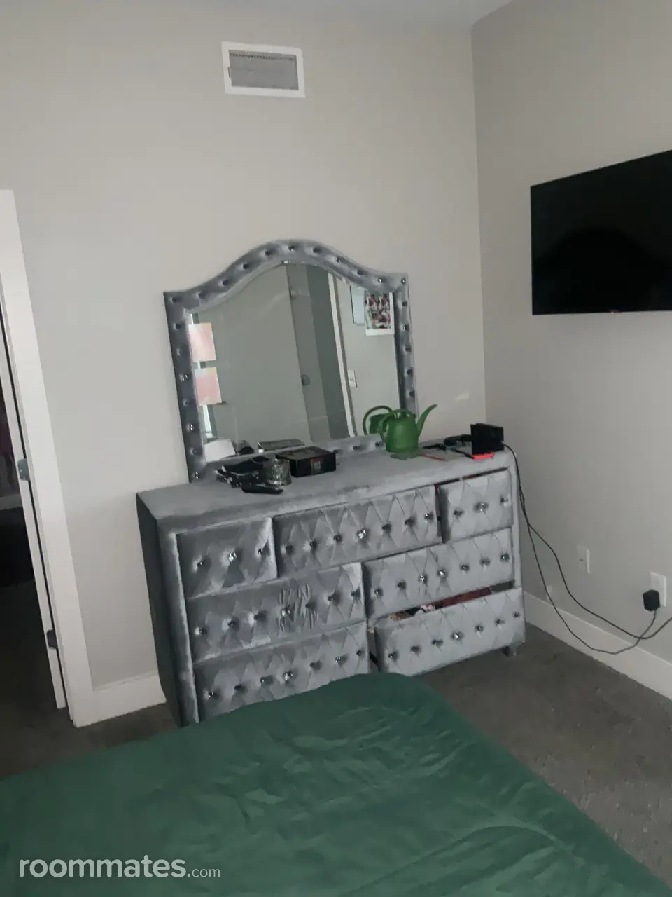 Profile photo 2 of 11