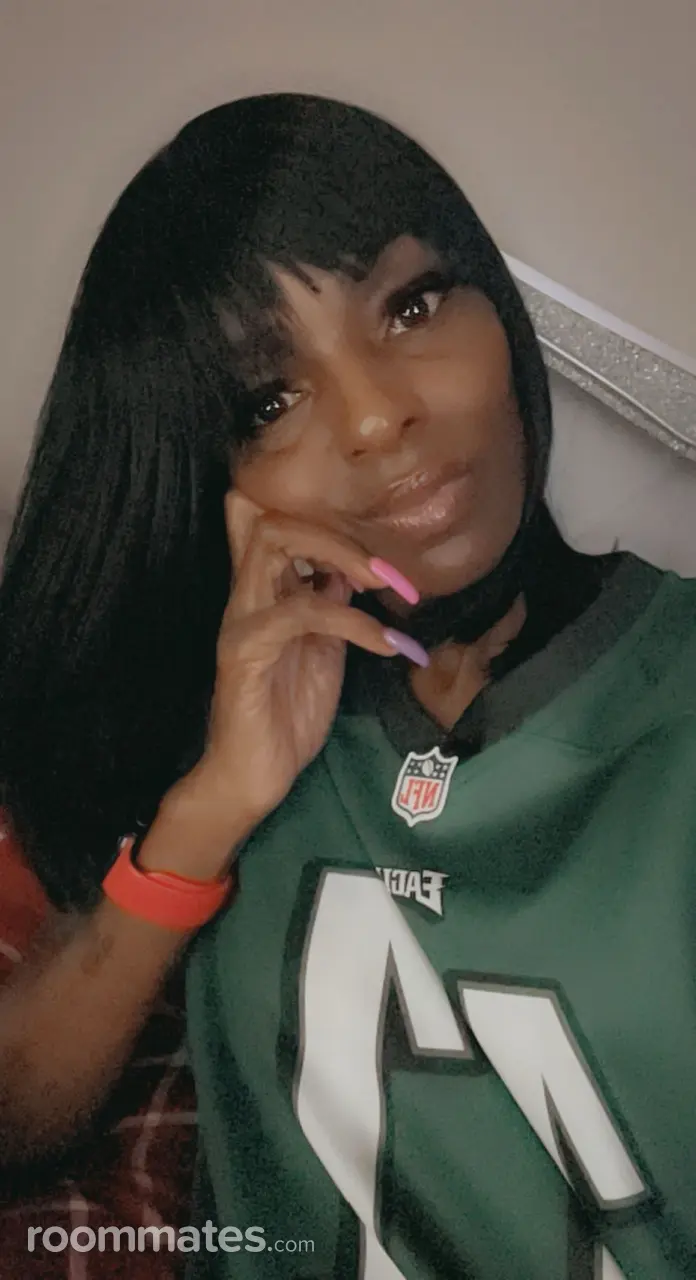 Profile photo 8 of 11