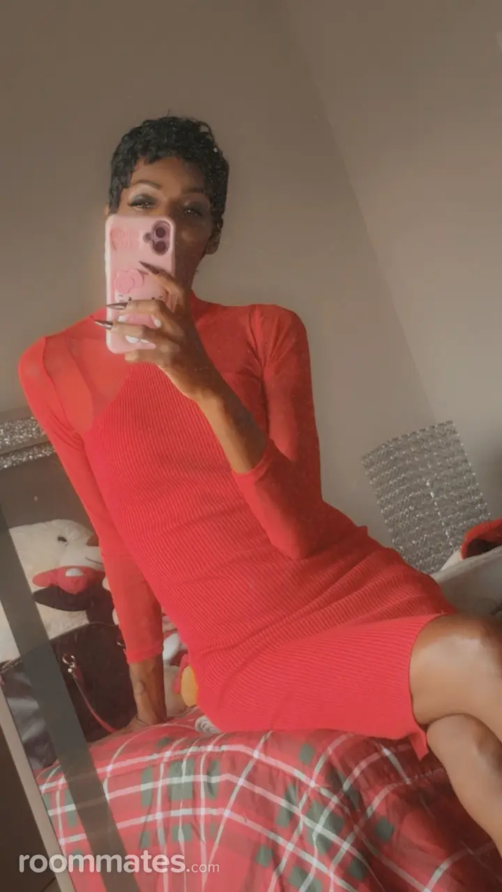 Profile photo 9 of 11