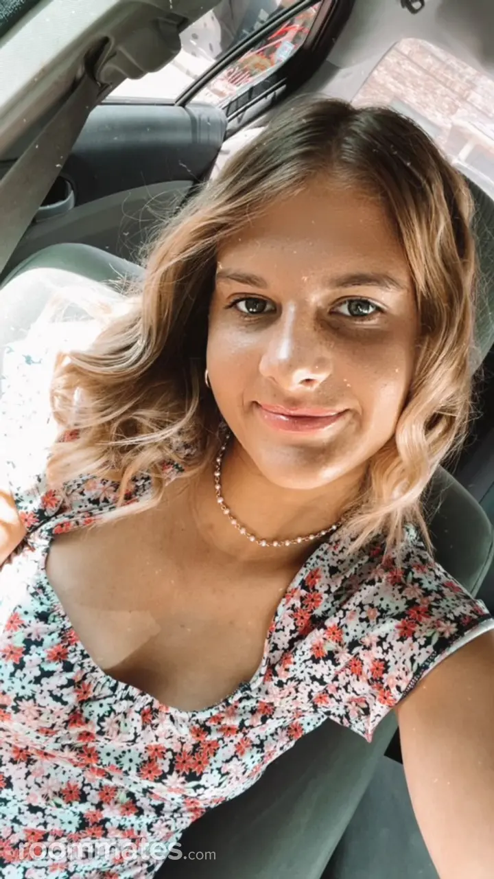 Profile photo 1 of 1