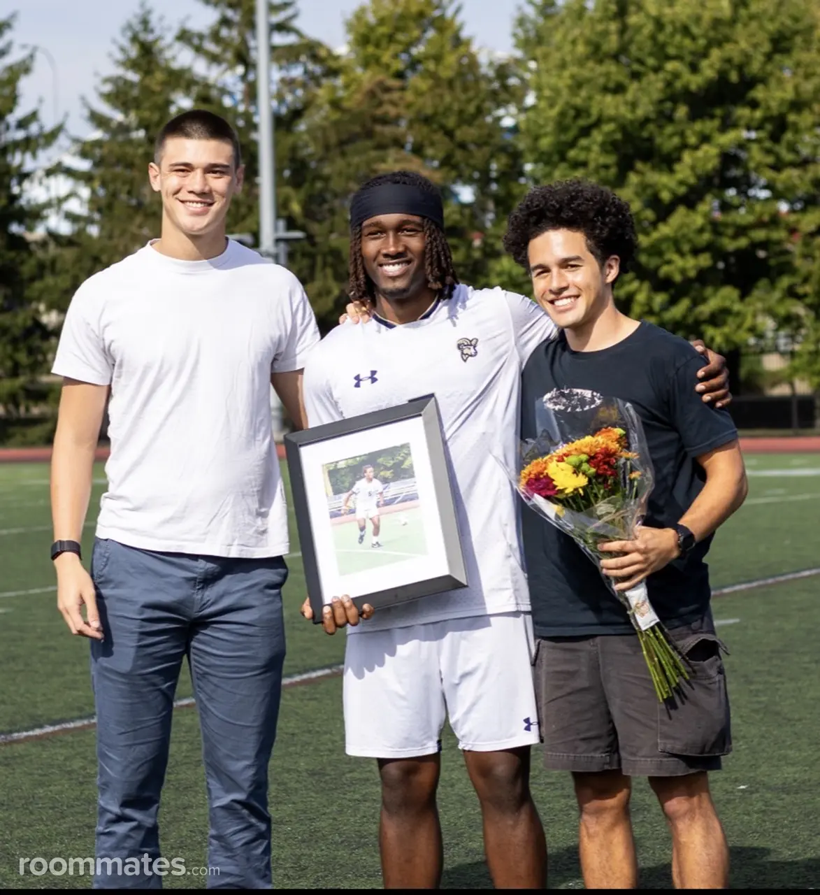 Profile photo 3 of 8