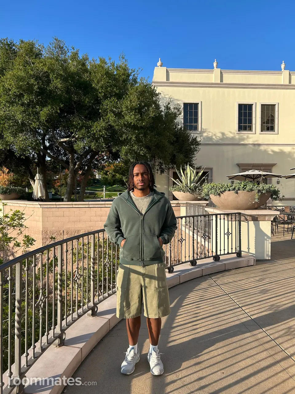 Profile photo 6 of 8