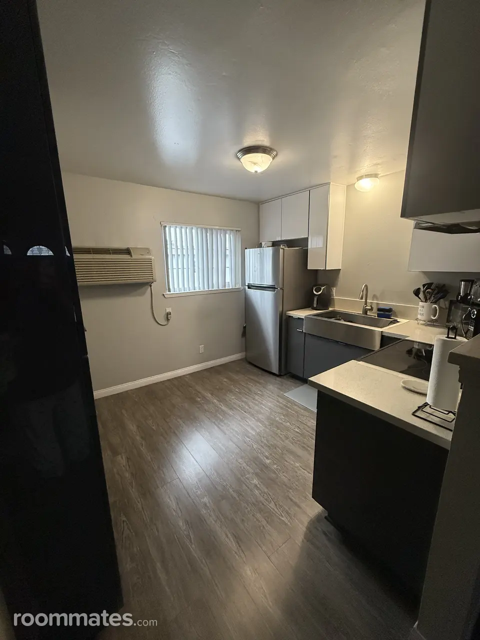 Profile photo 4 of 6