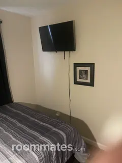 Room for rent in Cincinnati, OH $750, house