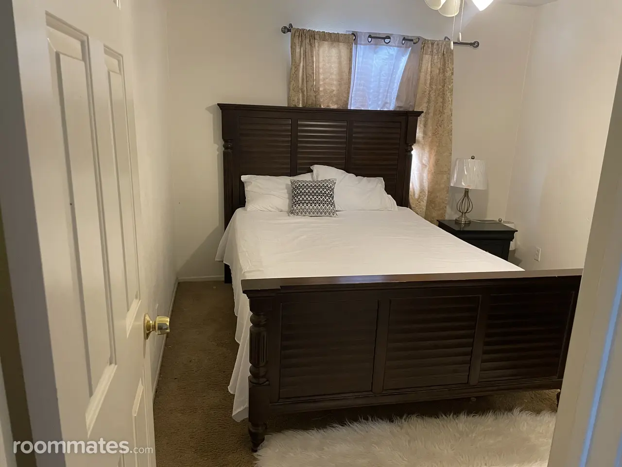 Profile photo 4 of 8