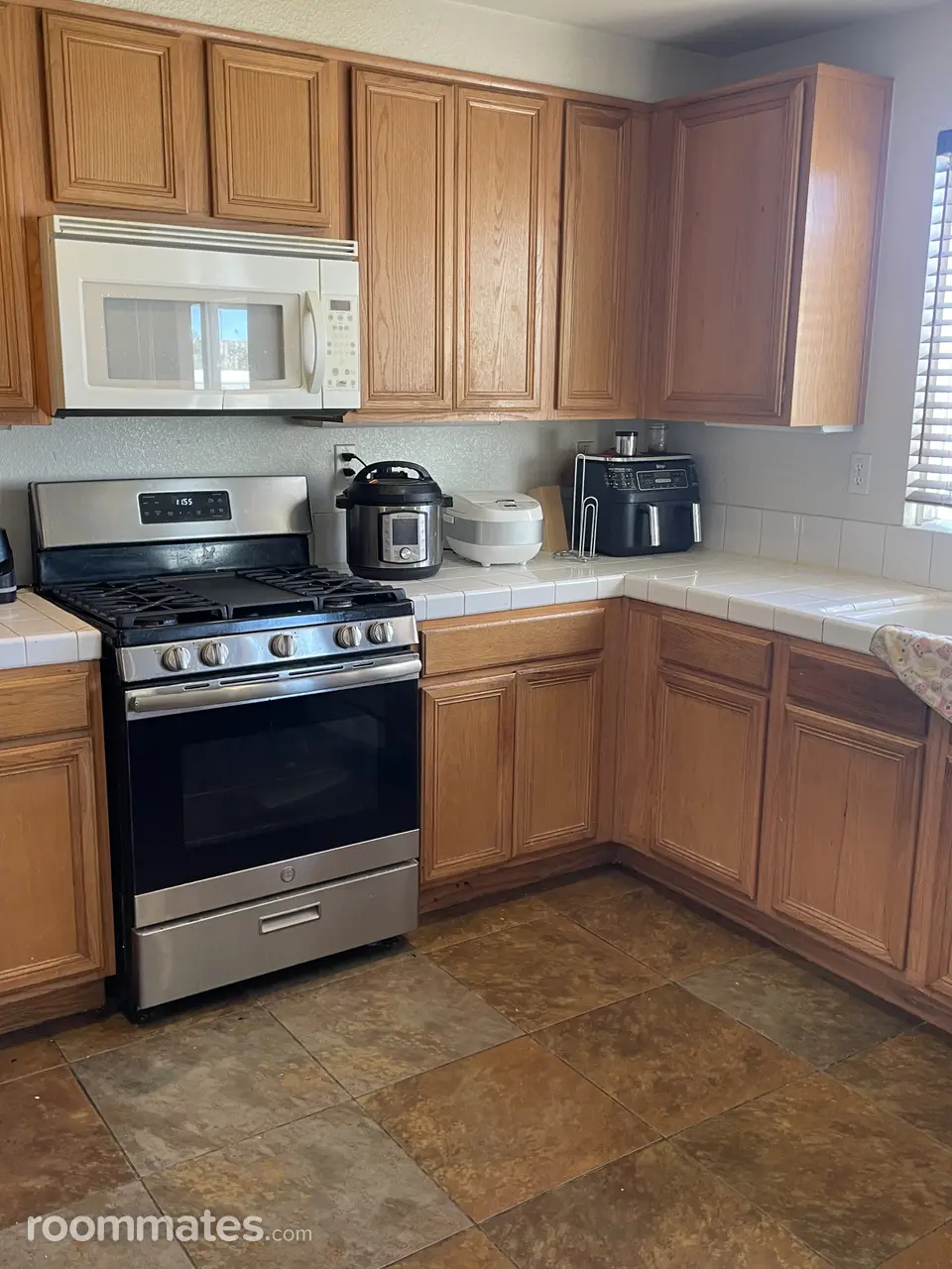 Profile photo 7 of 8