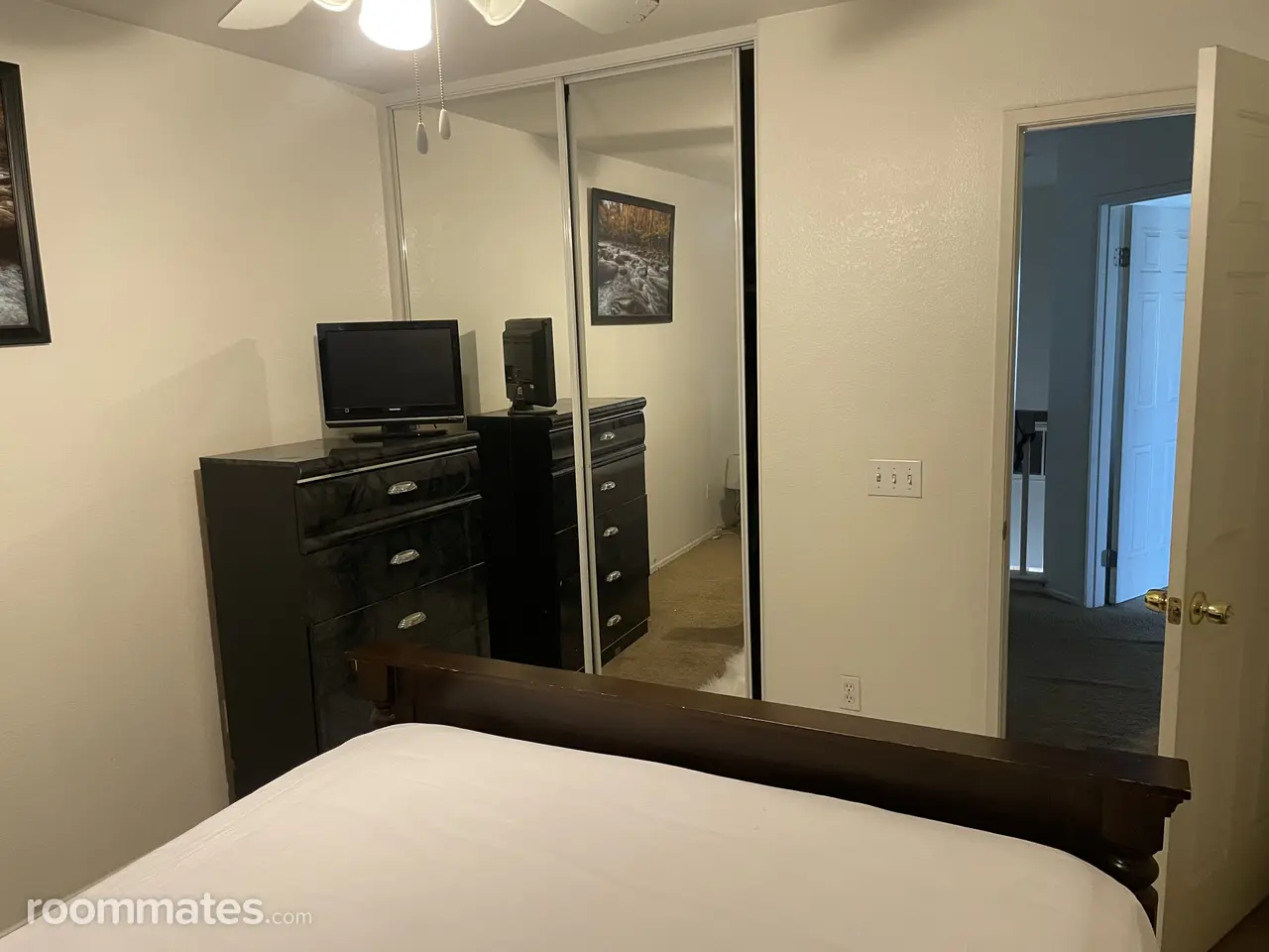 Profile photo 2 of 8