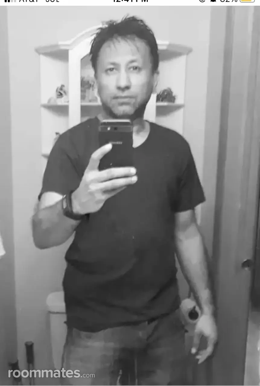 Profile photo 1 of 1