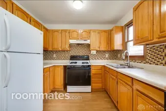 Room for rent in Piqua, OH $700, house