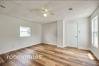 Room for rent in Piqua, OH $700, house