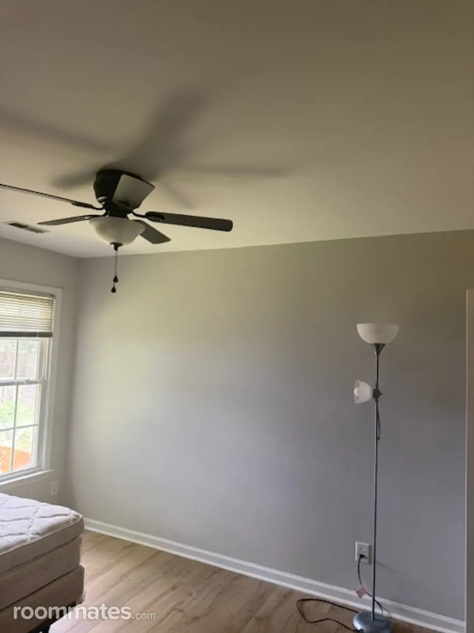 Profile photo 1 of 2