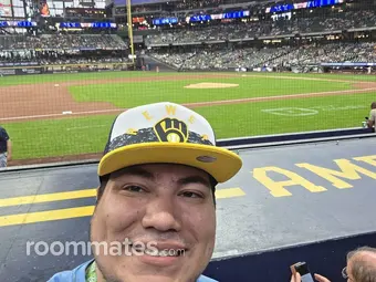 Roommate looking Milwaukee, WI, $800