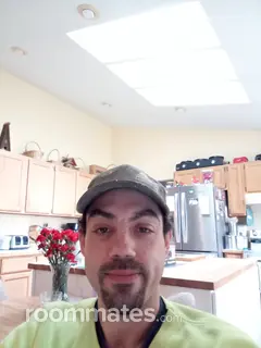 Roommate looking Spanaway, WA, $700