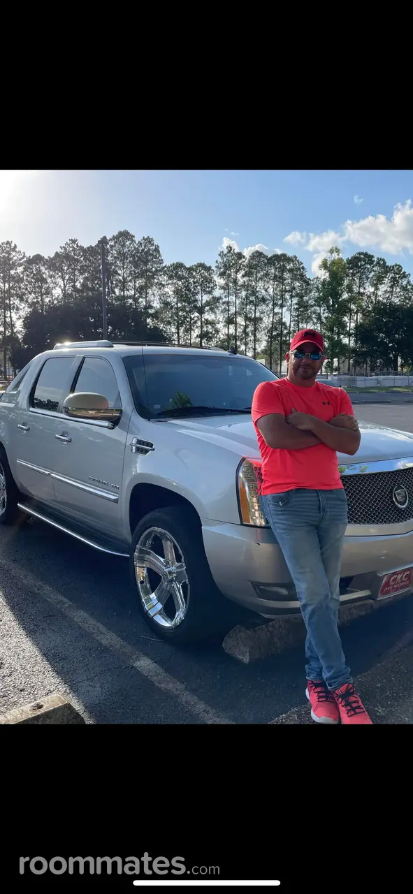 Profile photo 8 of 11