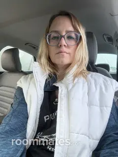 Roommate looking Pasadena CA, $1600