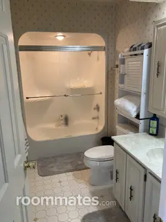 Room for rent in Scotch Plains, NJ $1900, townhouse