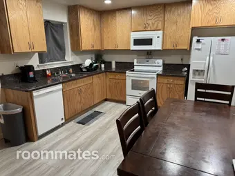 Room for rent in Olivehurst, CA $850, apartment