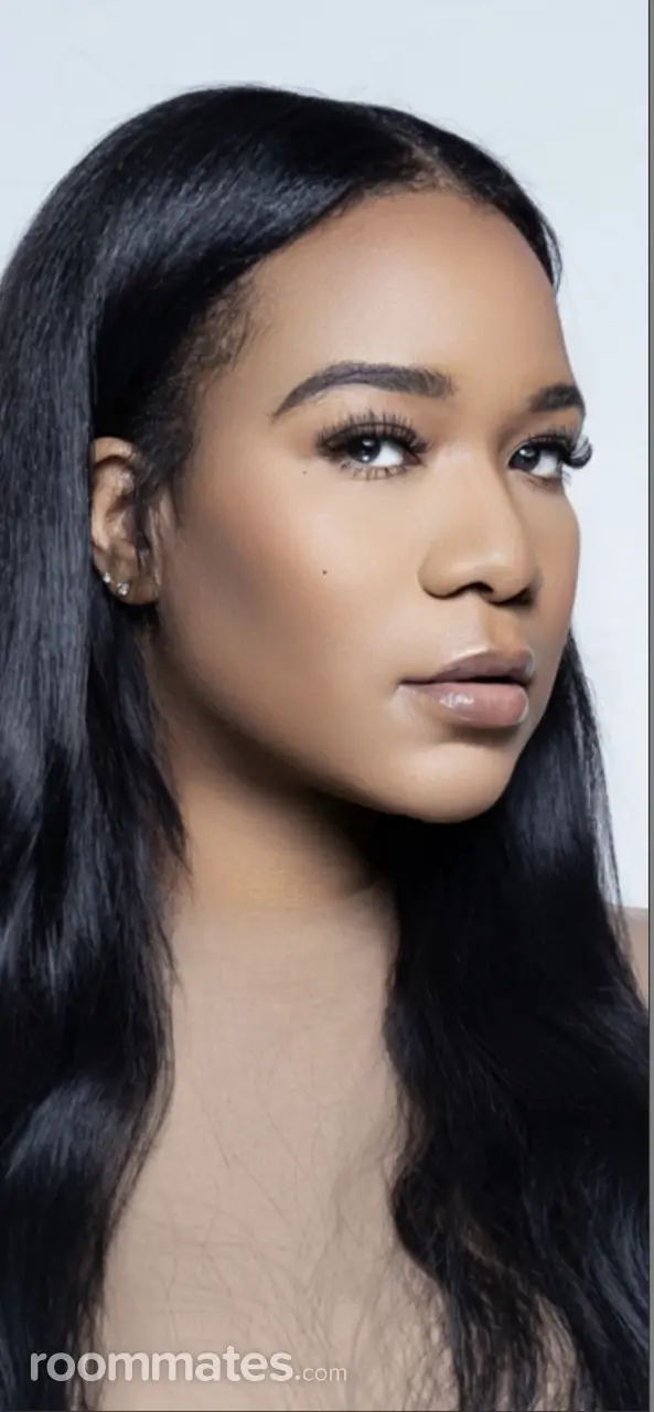 Profile photo 1 of 1