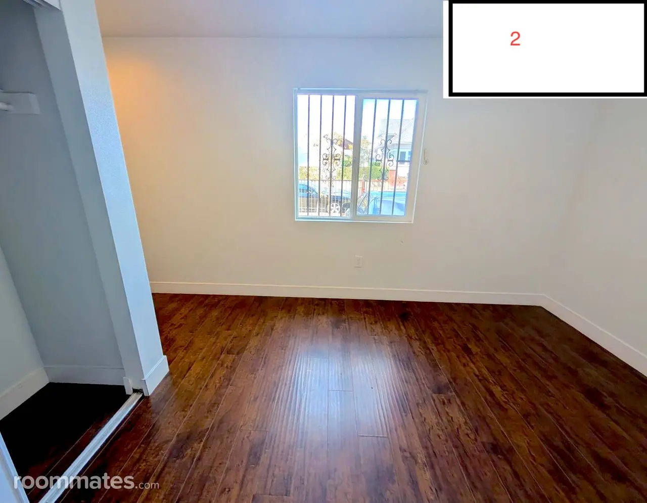 Profile photo 7 of 11