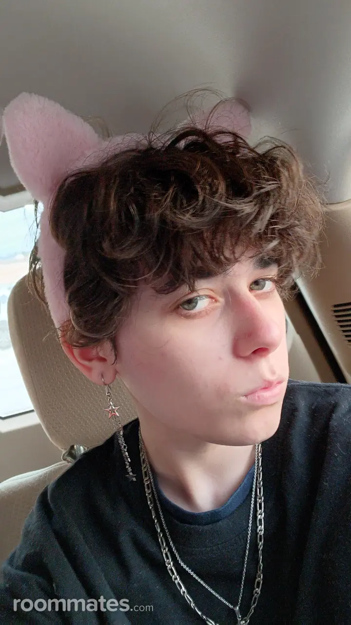 Profile photo 1 of 1