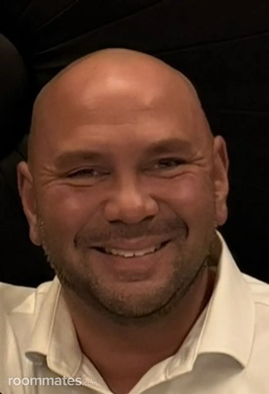 Profile photo 1 of 1