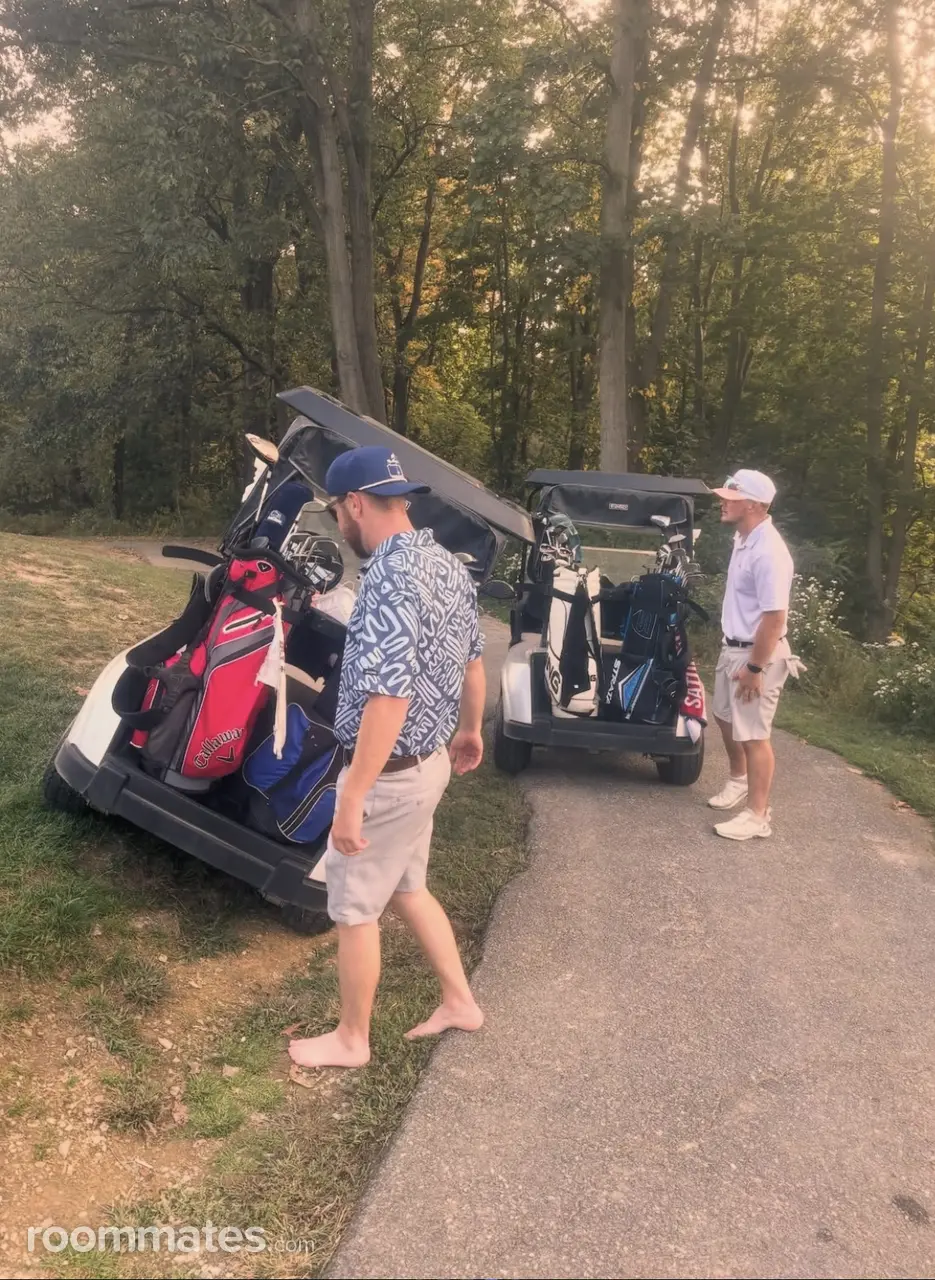 Profile photo 4 of 6