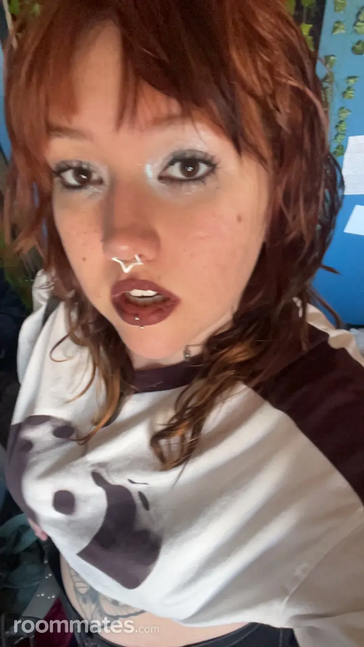 Profile photo 1 of 4