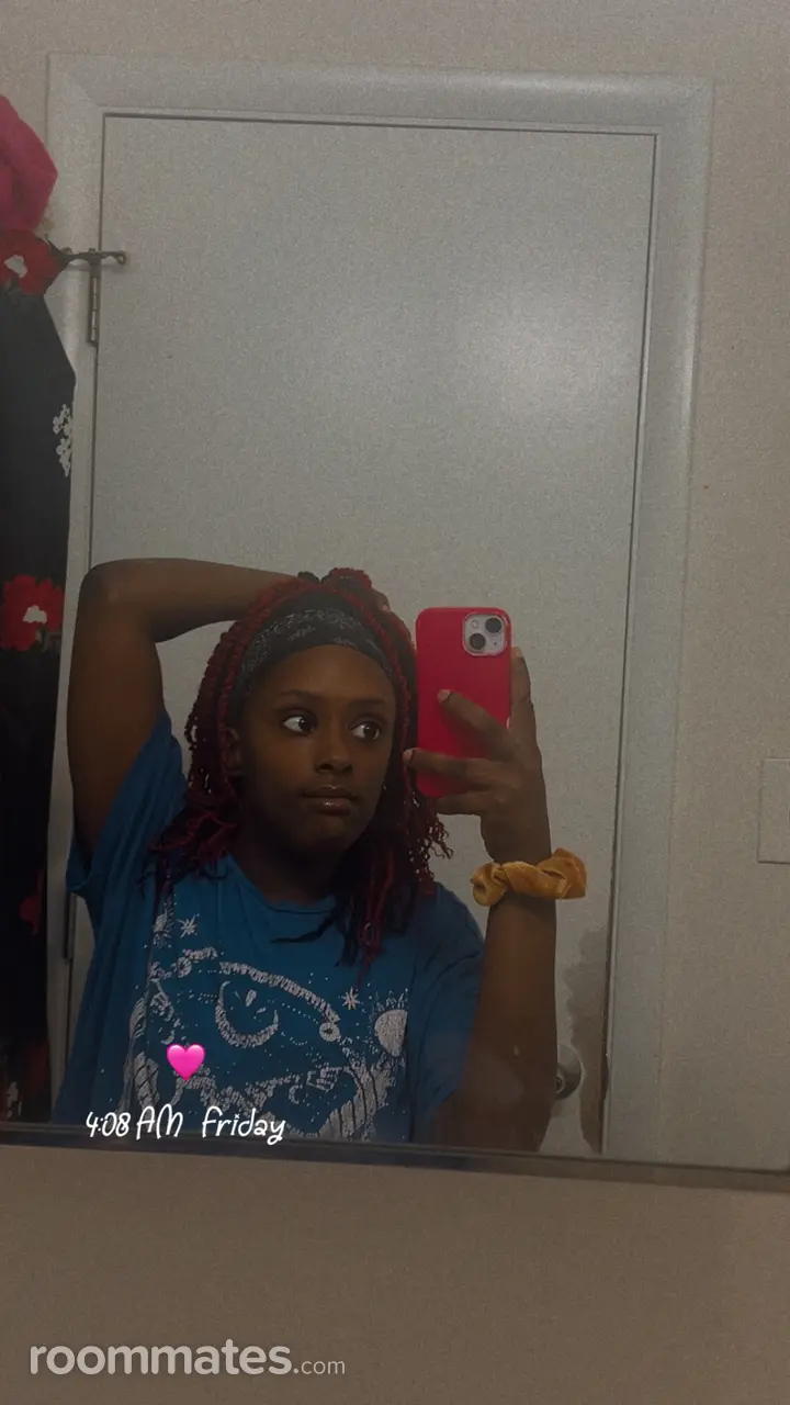 Profile photo 1 of 1