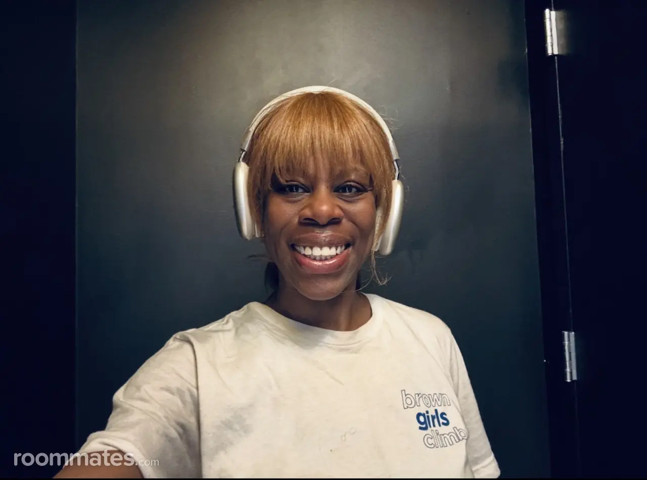 Profile photo 1 of 1