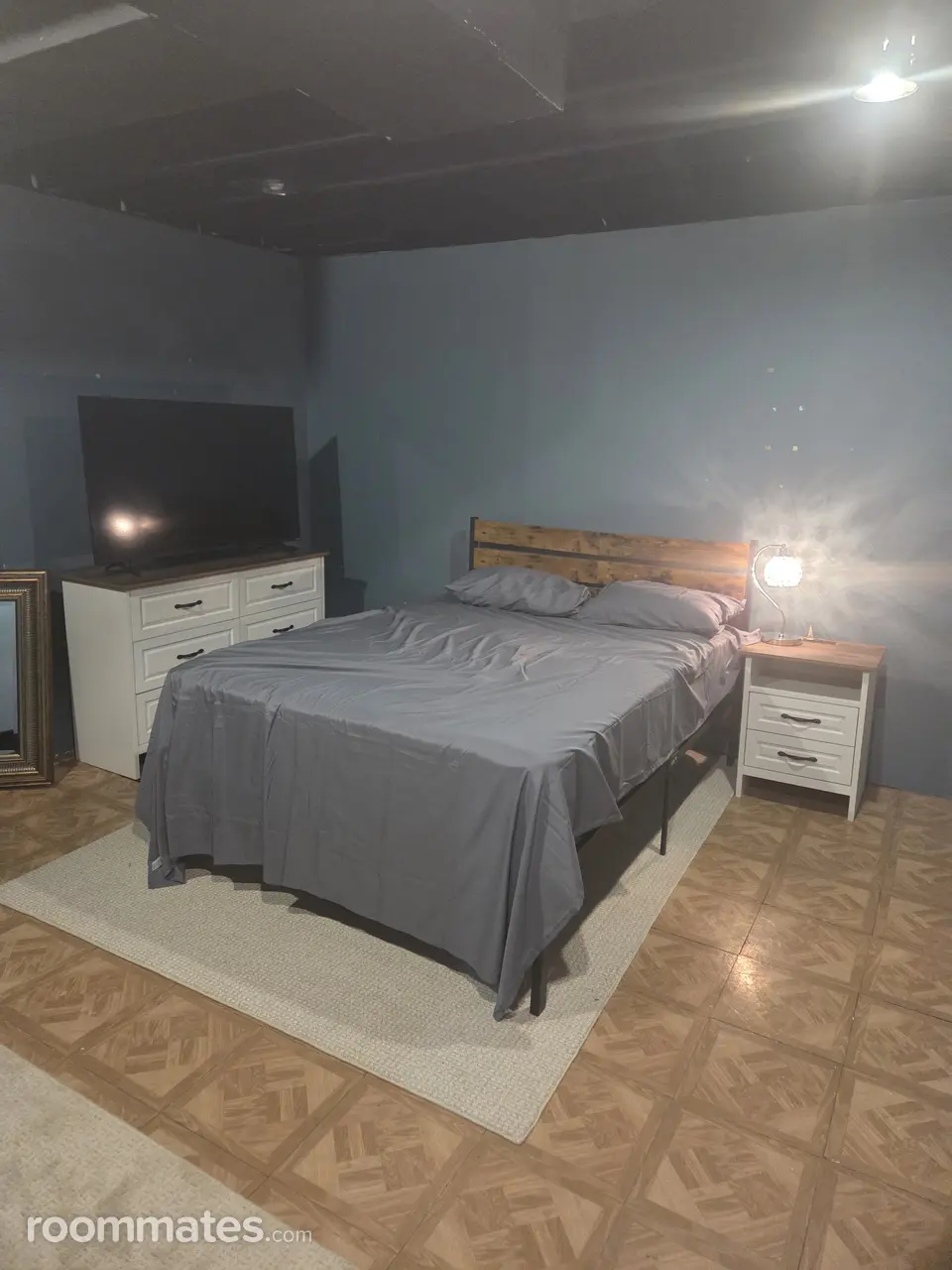 Profile photo 7 of 11