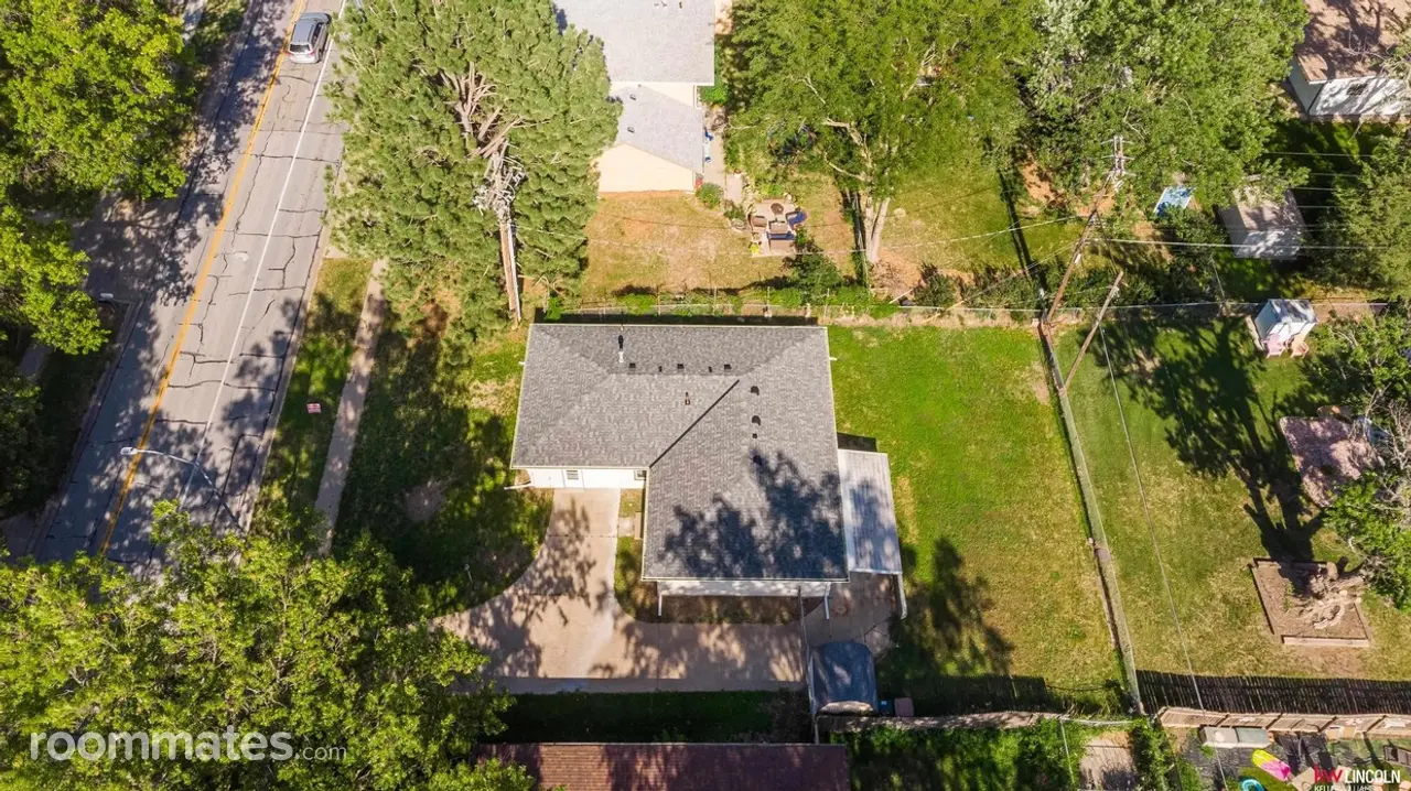 Profile photo 9 of 11