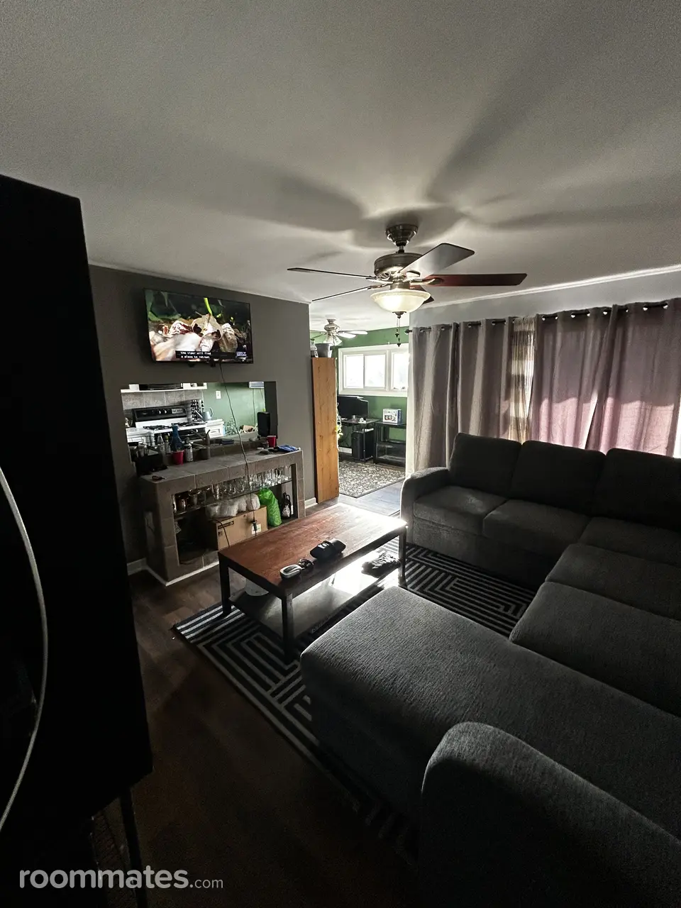 Profile photo 1 of 6