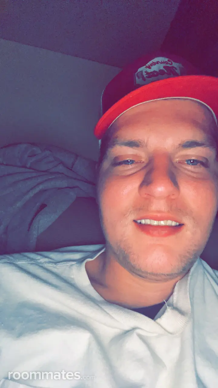 Profile photo 4 of 4