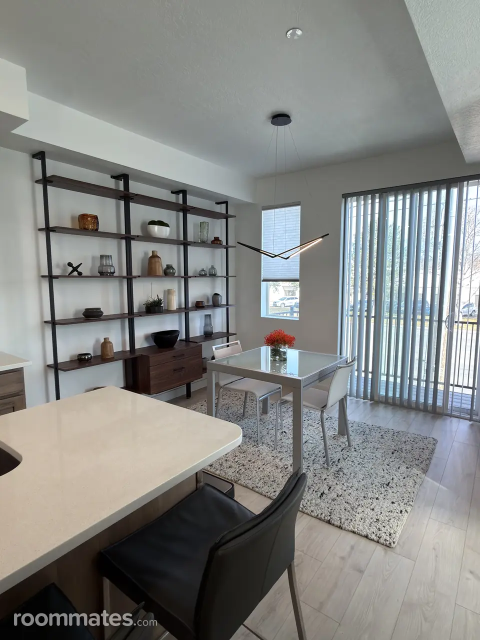 Profile photo 3 of 10