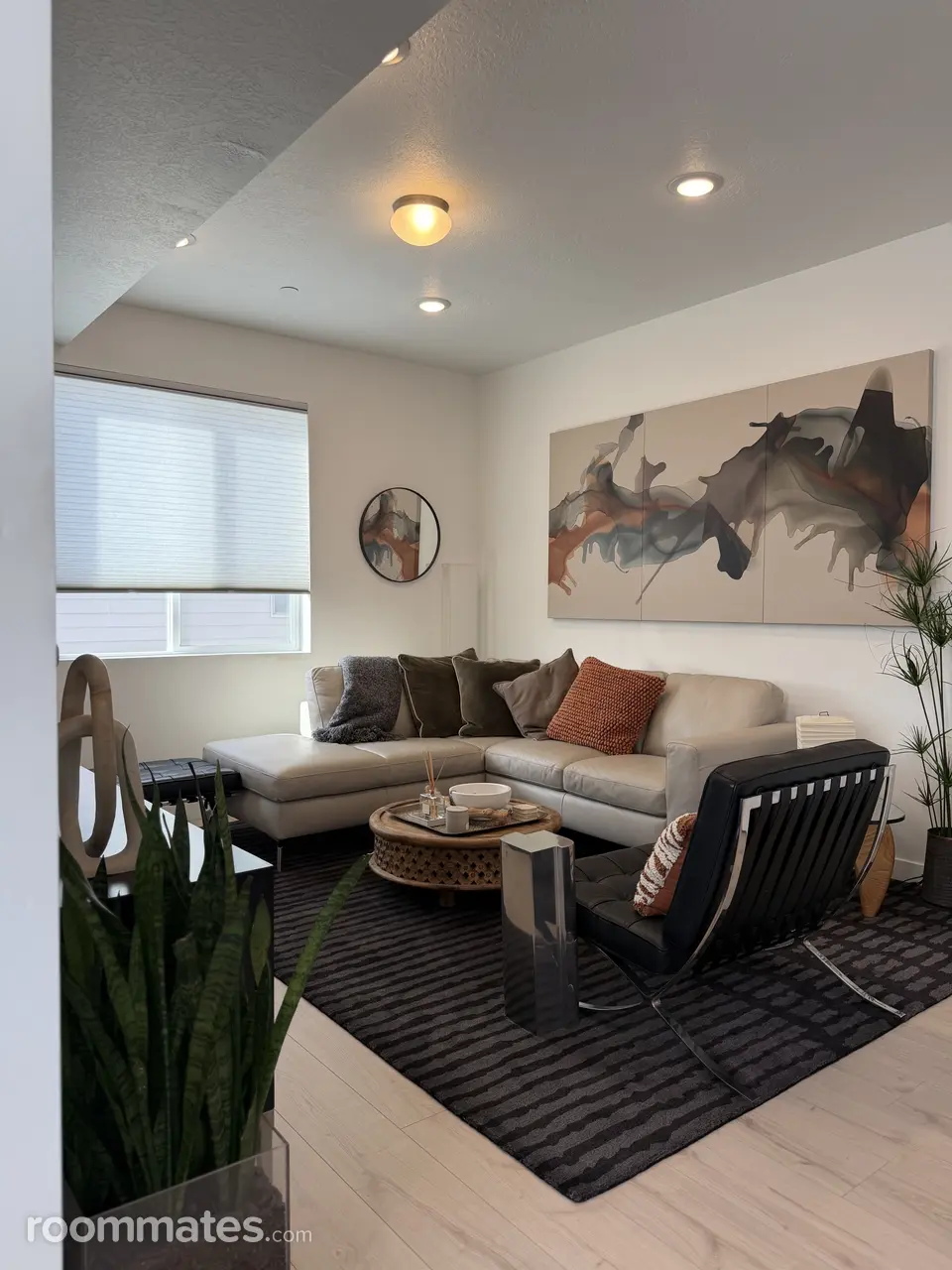 Profile photo 2 of 10