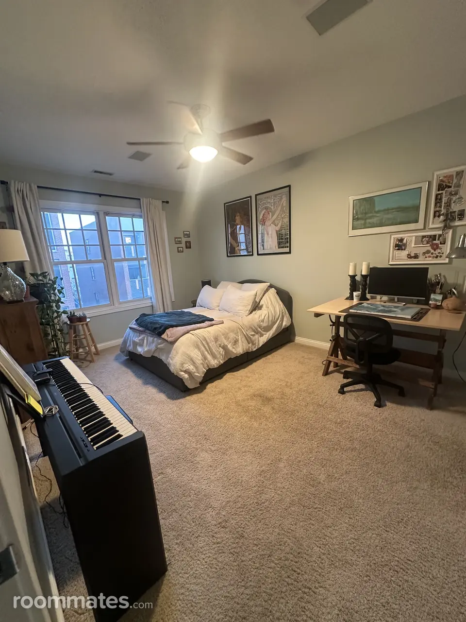 Profile photo 3 of 16