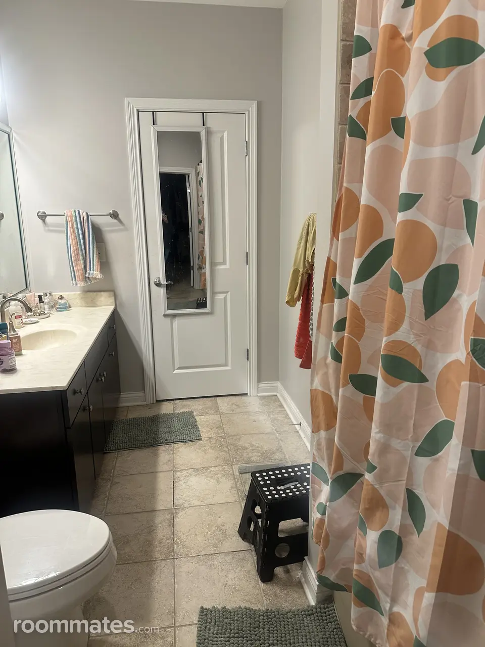 Profile photo 9 of 16