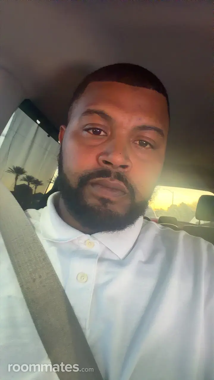 Profile photo 1 of 1