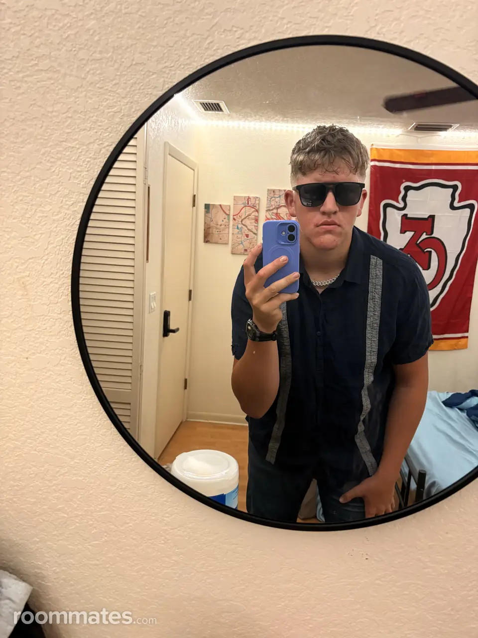 Profile photo 1 of 1