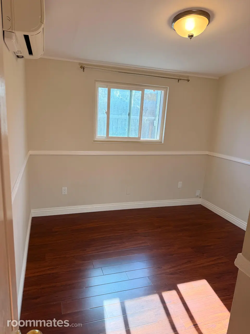 Profile photo 5 of 11