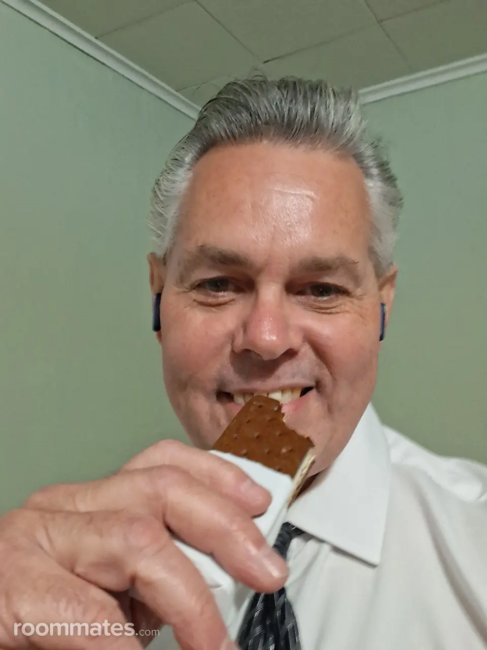 Profile photo 6 of 6