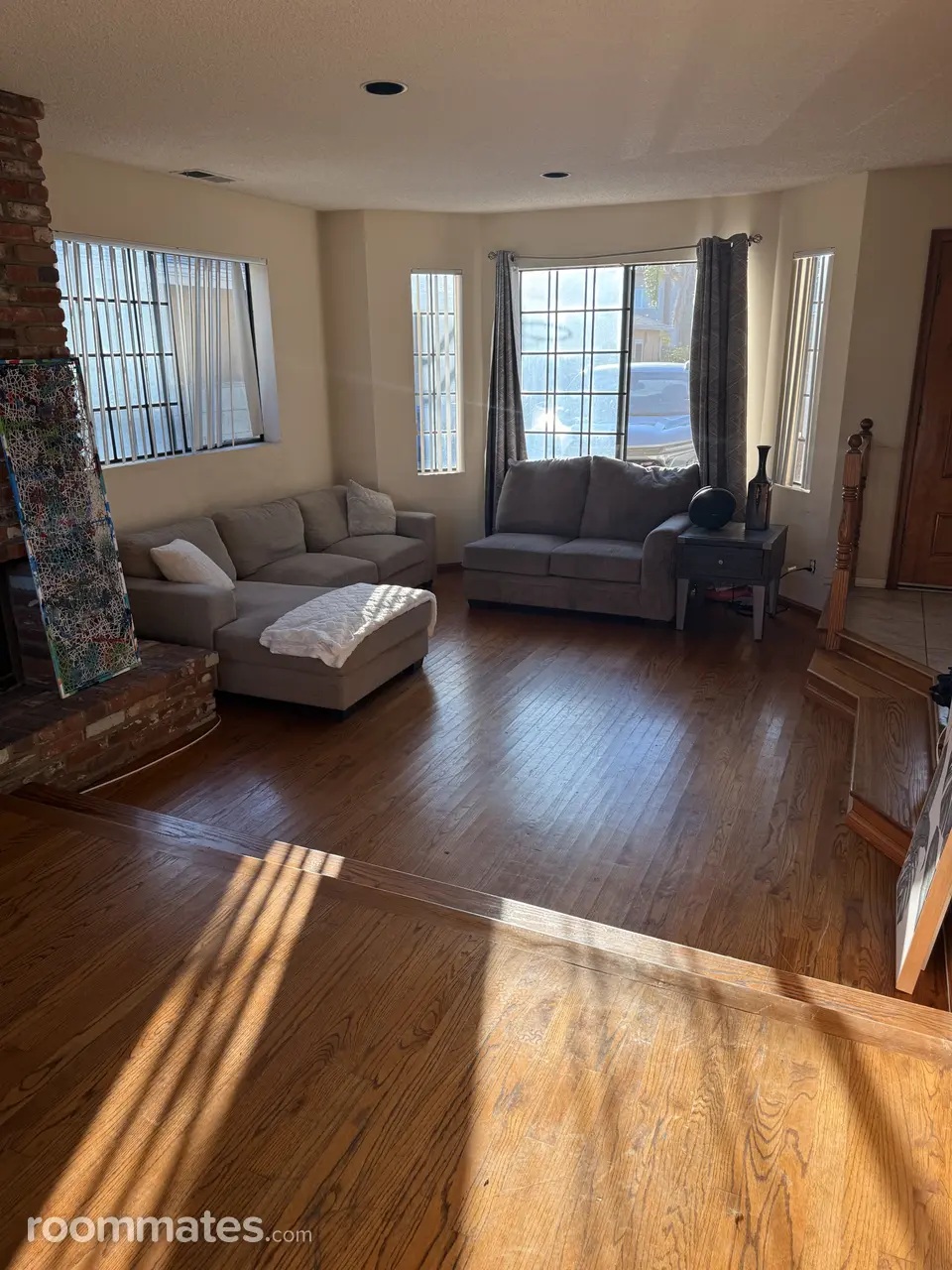 Profile photo 7 of 10