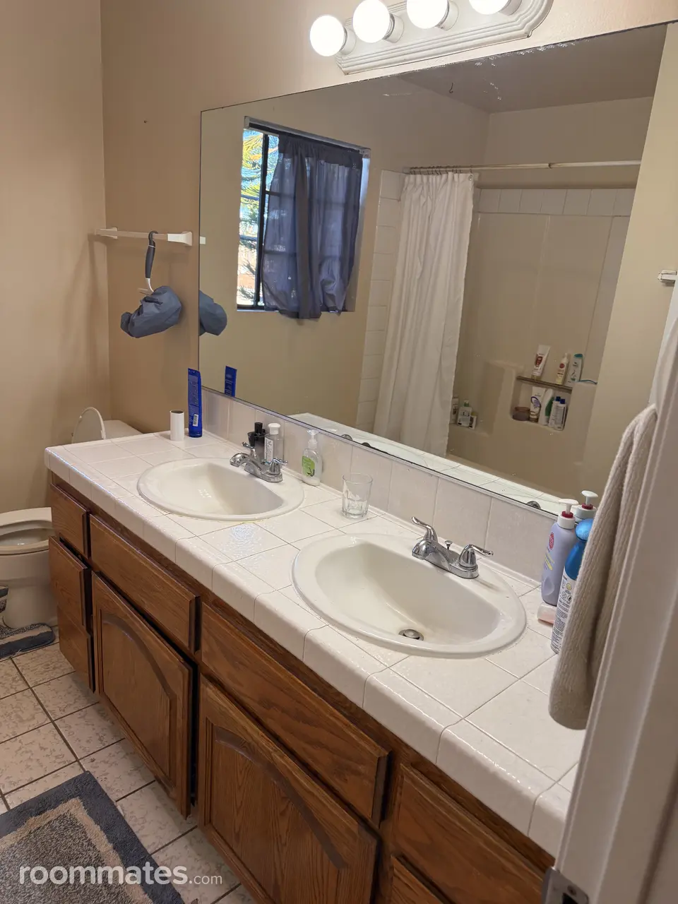 Profile photo 2 of 10