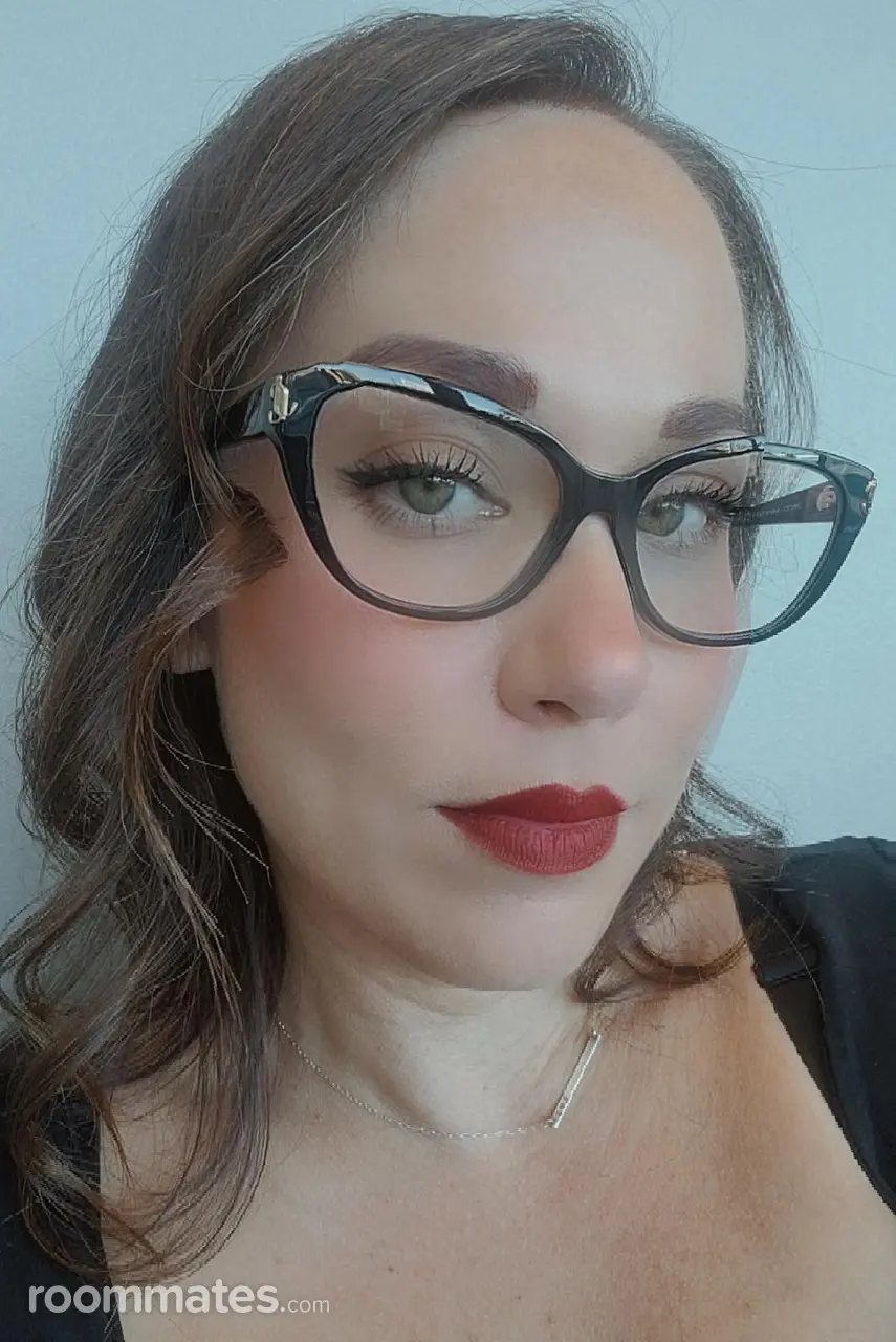 Profile photo 1 of 1