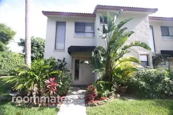 Room for rent in Boca Raton, FL $1100, townhouse