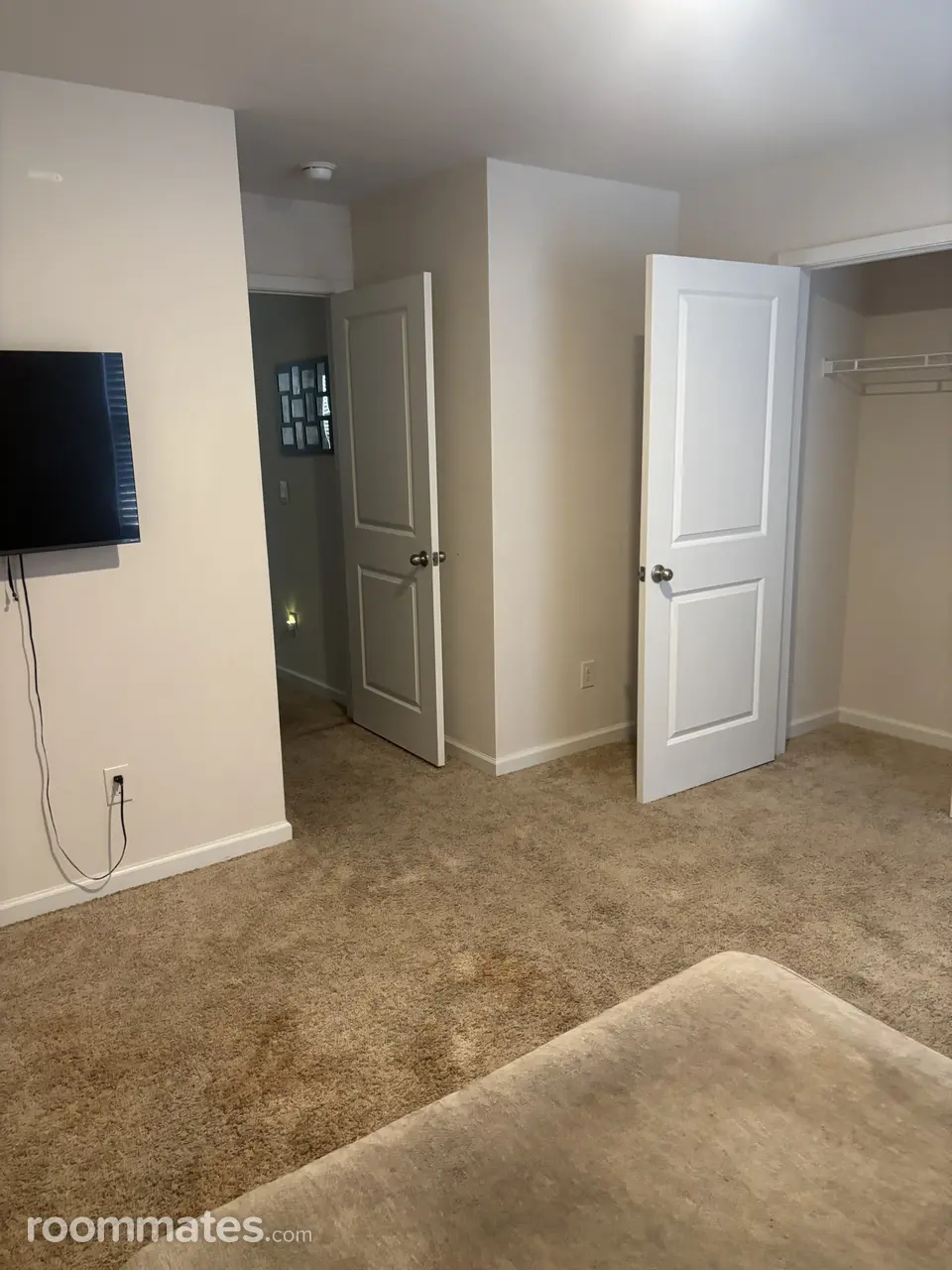 Profile photo 8 of 11