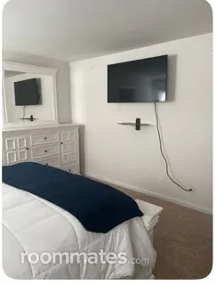 Room for rent in Columbia, SC $900, house